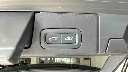 Photo 9 Volvo XC60  T6 AWD Hybride rechargeable 253 ch+145 ch Geartronic 8