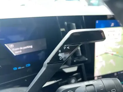 Photo 16 Renault Austral  full hybrid E-Tech 200 ch