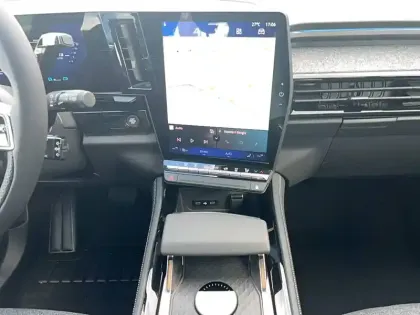 Photo 6 Renault Austral  full hybrid E-Tech 200 ch