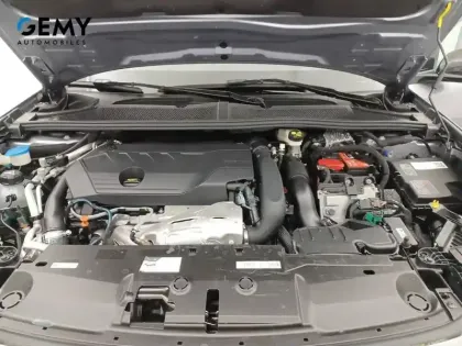 Photo 15 Peugeot 308  SW PHEV 180 e-EAT8