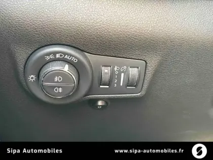 Photo 15 Jeep Compass  1.5 Turbo T4 130 ch e-Hybrid BVR7