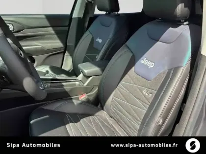 Photo 10 Jeep Compass  1.5 Turbo T4 130 ch e-Hybrid BVR7
