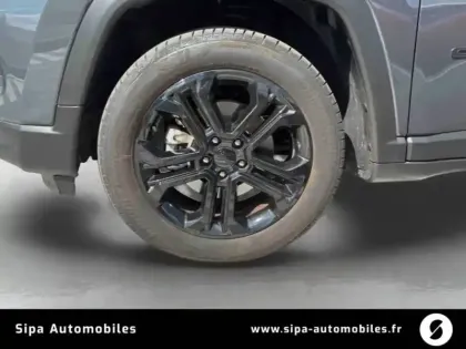 Photo 8 Jeep Compass  1.5 Turbo T4 130 ch e-Hybrid BVR7