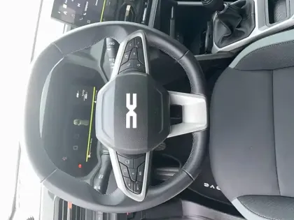 Photo 14 Dacia Bigster  Mild Hybrid-G 140