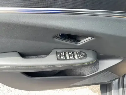 Photo 13 Renault Scenic  E-Tech électrique 220 ch grande autonomie