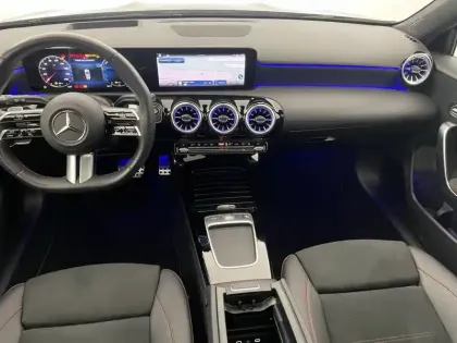 Photo 30 Mercedes Classe A  250 e 8G-DCT