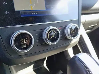 Photo 17 Renault Kadjar  Blue dCi 115 EDC