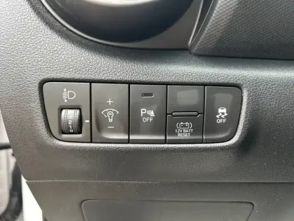 Photo 16 Hyundai Kona  Hybrid 141