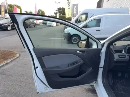 Photo 15 Renault Clio  TCe 90