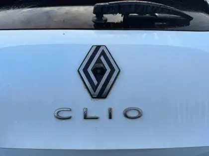 Photo 8 Renault Clio  TCe 90