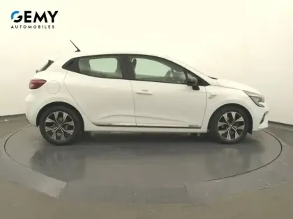 Photo 18 Renault Clio  TCe 90 X-Tronic - 21N