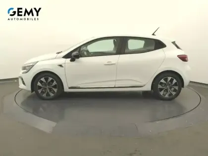 Photo 33 Renault Clio  TCe 90 X-Tronic - 21N