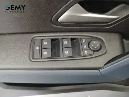 Photo 11 Dacia Duster  Hybrid 140