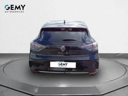 Photo 24 Renault Clio  E-Tech full hybrid 145 ch GSR2