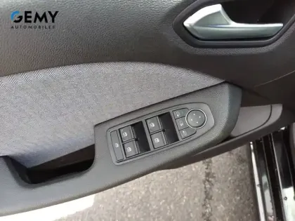 Photo 31 Renault Clio  E-Tech full hybrid 145 ch GSR2