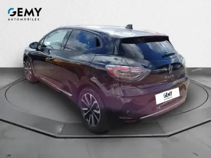 Photo 26 Renault Clio  E-Tech full hybrid 145 ch GSR2