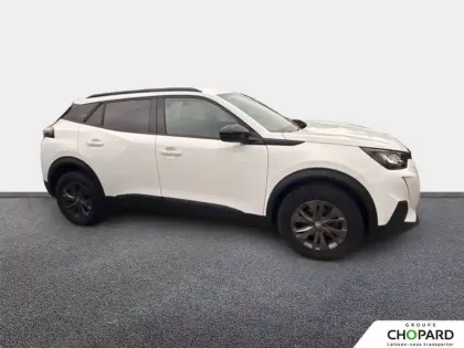 Photo 8 Peugeot 2008  PureTech 130 S&S EAT8