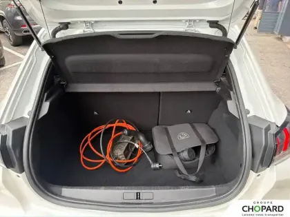 Photo 5 Peugeot 208  Electrique 50 kWh 136ch