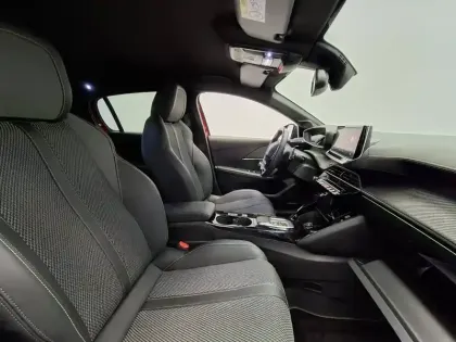 Photo 16 Peugeot 208  Hybrid 100 e-DCS6