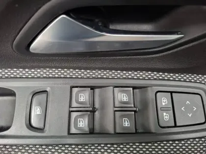 Photo 38 Dacia Sandero  TCe 90 - 22