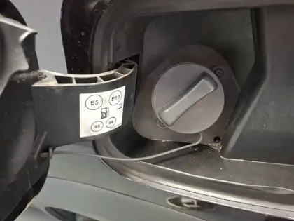 Photo 27 Renault Captur  E-Tech Plug-in 160
