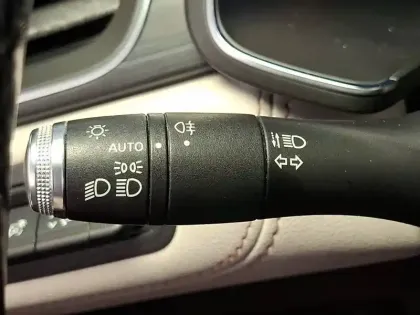 Photo 29 Renault Captur  E-Tech Plug-in 160