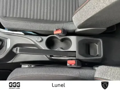 Photo 22 Peugeot 208  PureTech 75 S&S BVM5