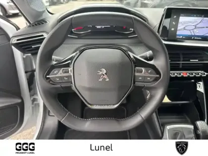 Photo 12 Peugeot 208  PureTech 75 S&S BVM5