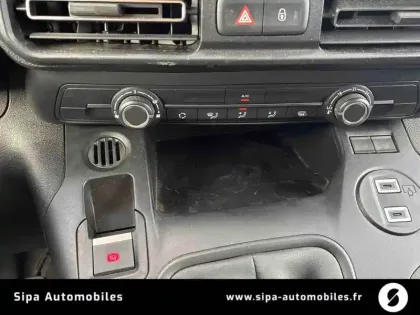 Photo 16 Citroën Berlingo  VAN TAILLE M 650KG BLUEHDI 100 S&S BVM6