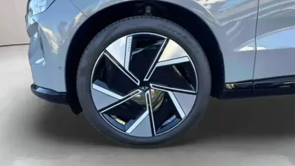 Photo 9 Volvo Ex90  Twin Performance AWD 517 ch 1EDT