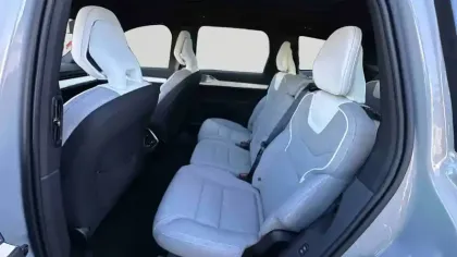 Photo 21 Volvo Ex90  Twin Performance AWD 517 ch 1EDT
