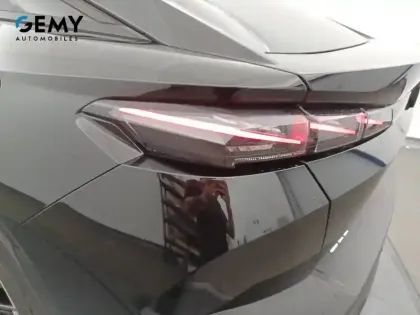 Photo 16 Peugeot 408  PHEV 180 e-EAT8