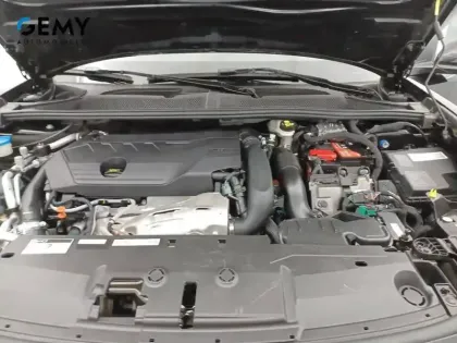 Photo 14 Peugeot 408  PHEV 180 e-EAT8