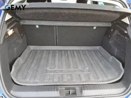 Photo 5 Renault Captur  E-Tech full hybrid 145
