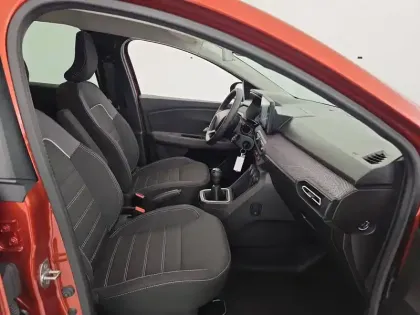 Photo 16 Dacia Jogger  TCe 110 7 places