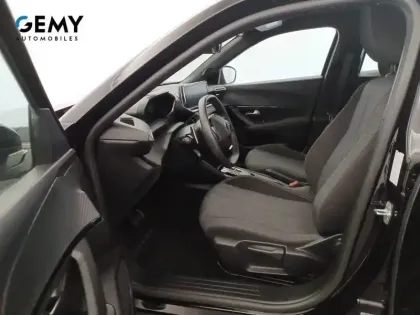 Photo 8 Peugeot 2008  Hybrid 136 e-DCS6