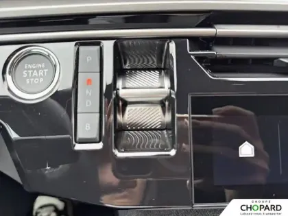 Photo 18 Peugeot 3008  Plug-in Hybrid 195 e-DCS7