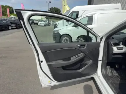 Photo 15 Renault Clio  Blue dCi 100