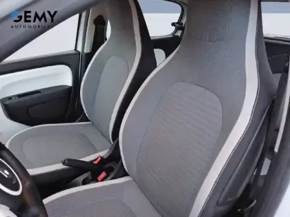 Photo 8 Renault Twingo  III Achat Intégral - 21