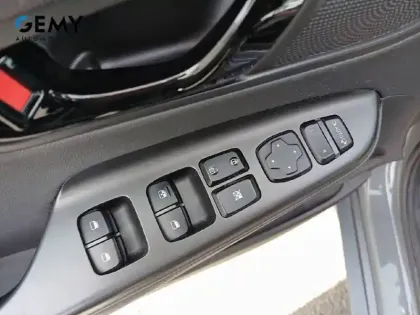 Photo 11 Hyundai Kona  1.0 T-GDi 120