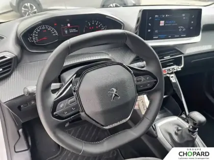Photo 9 Peugeot 208  PureTech 100 S&S BVM6