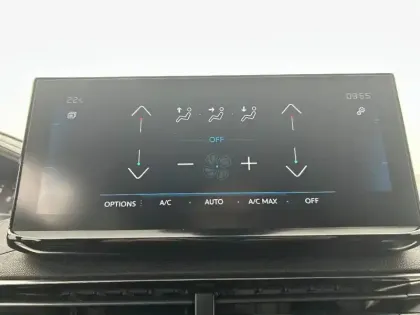 Photo 23 Peugeot 5008  PureTech 130ch S&S EAT8