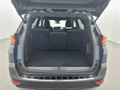 Photo 5 Peugeot 5008  PureTech 130ch S&S EAT8