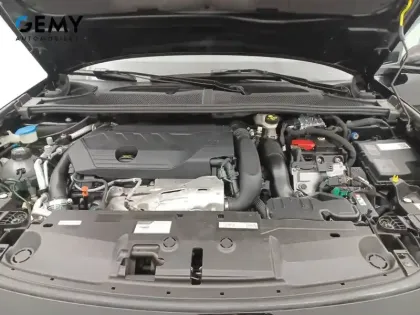 Photo 15 Peugeot 308  SW PHEV 225 e-EAT8