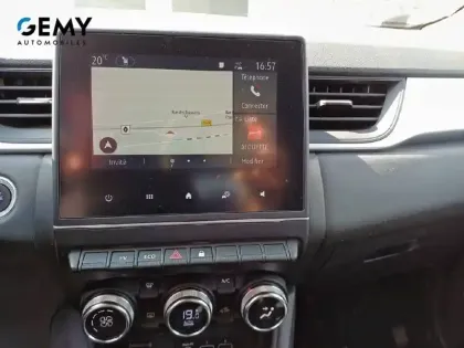 Photo 12 Renault Captur  E-Tech full hybrid 145
