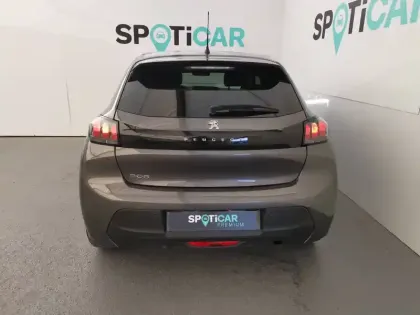 Photo 19 Peugeot 208  PureTech 100 S&S BVM6