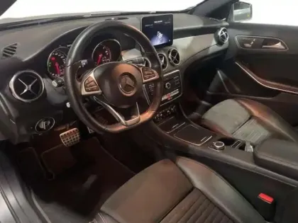 Photo 8 Mercedes GLA 220 d 7-G DCT Inspiration