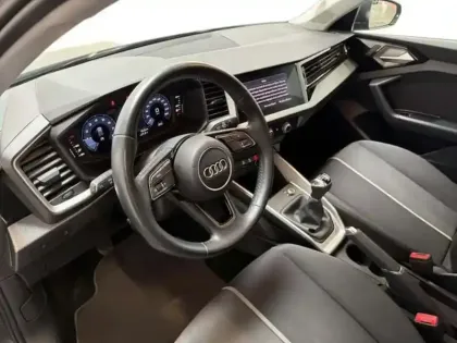 Photo 8 Audi A1 30 TFSI 116 ch BVM6 Design