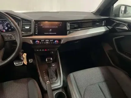 Photo 9 Audi A1 30 TFSI 110 ch S tronic 7 S line