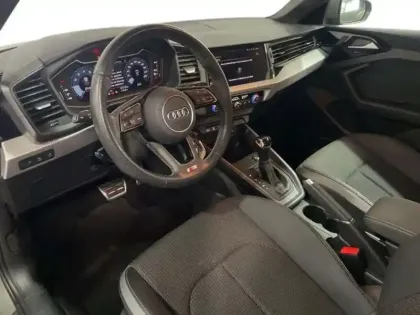 Photo 8 Audi A1 30 TFSI 110 ch S tronic 7 S line